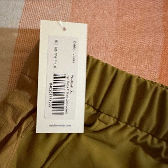 NWT Outdoor Voices High Stride 7” - Picture 2 of 3